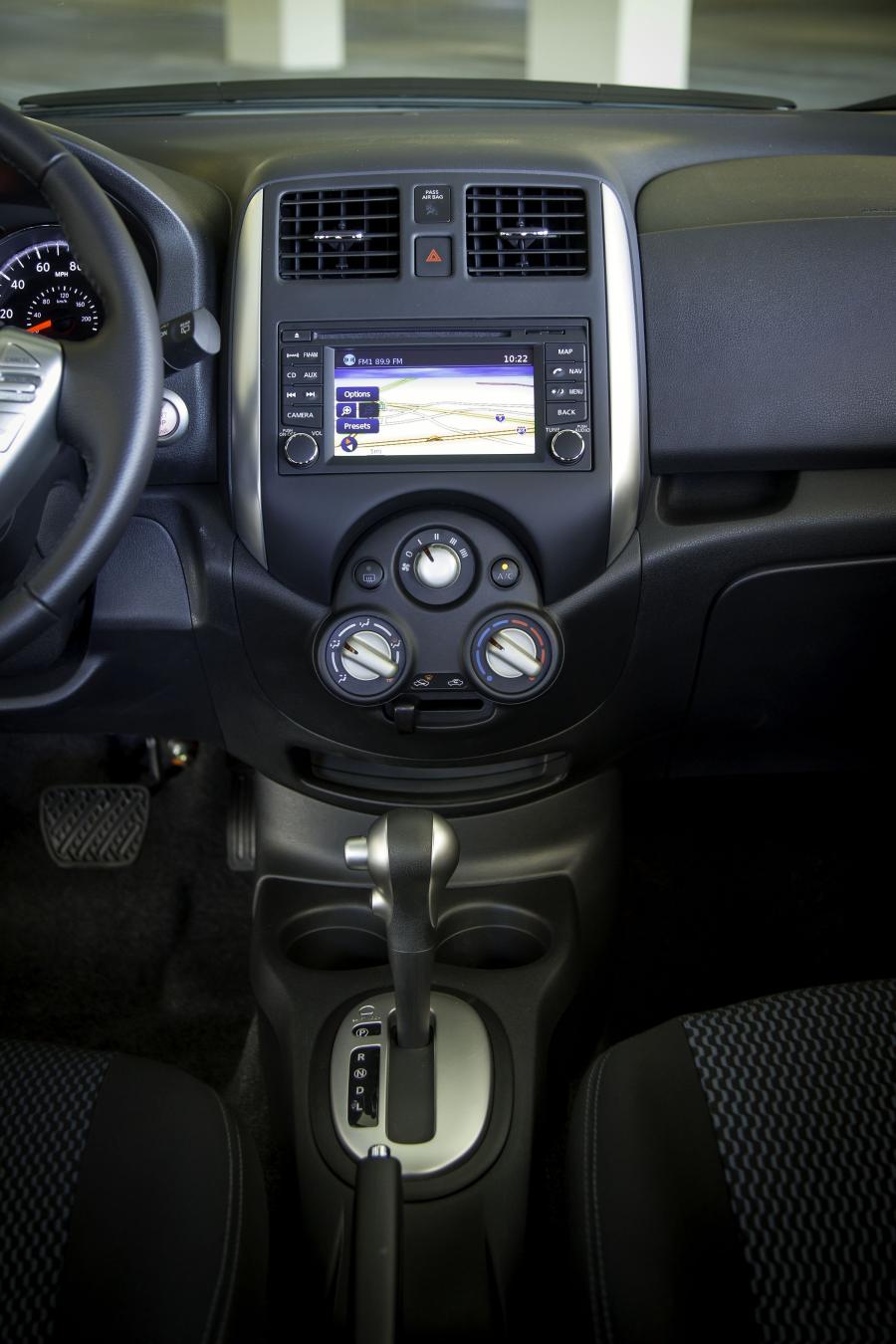  Nissan Versa Note 2014 года  (фото 58 из 137)